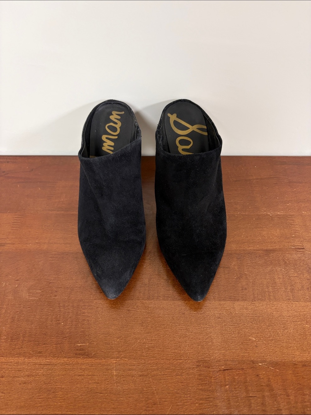 Sam Edelman Black Pointed Suede Mule Slides